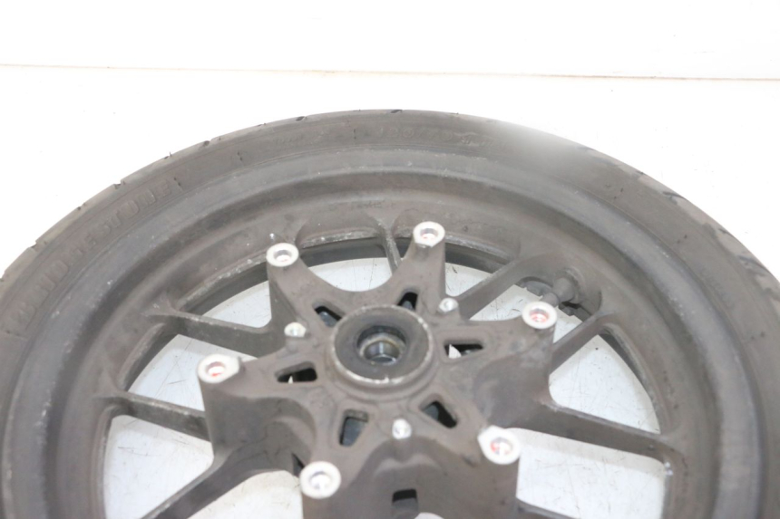photo de LLANTA DELANTERA Y NEUMÁTICO HONDA FORZA ABS 300 (2013 - 2019)