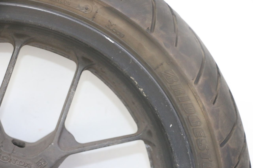 photo de LLANTA DELANTERA Y NEUMÁTICO HONDA FORZA ABS 300 (2013 - 2019)