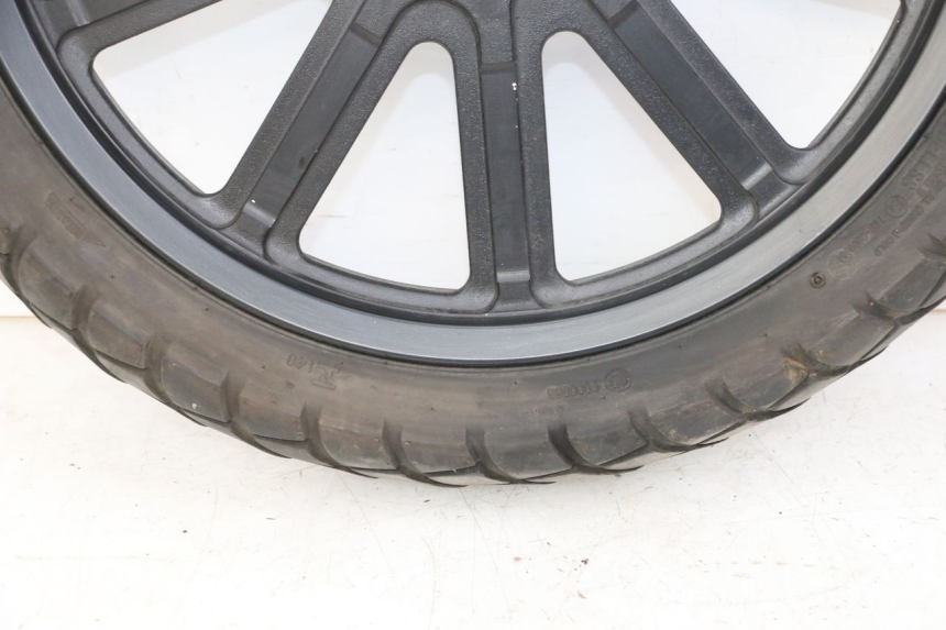 photo de LLANTA DELANTERA Y NEUMÁTICO KEEWAY K-LIGHT KLIGHT 125 (2018 - 2025)