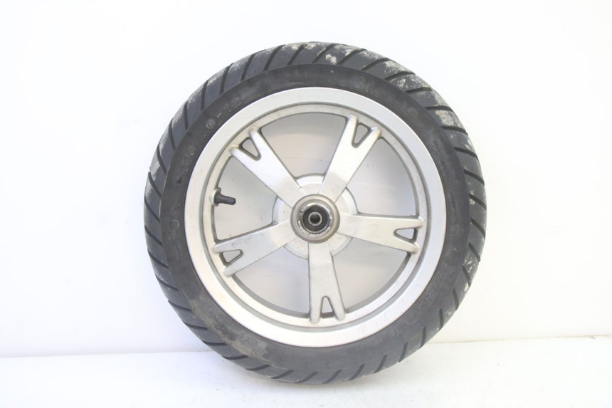 photo de LLANTA DELANTERA Y NEUMÁTICO PEUGEOT KISBEE 4T 50 (2018 - 2022)