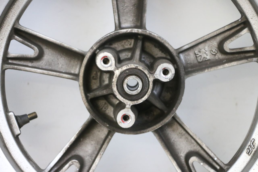 photo de LLANTA DELANTERA Y NEUMÁTICO PEUGEOT KISBEE 4T 50 (2010 - 2017)