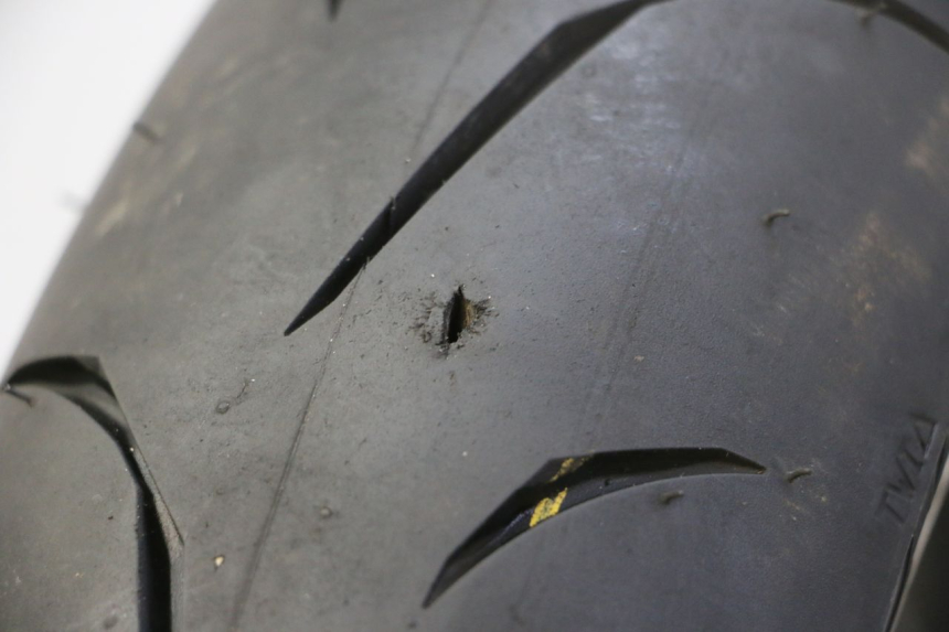 photo de LLANTA DELANTERA Y NEUMÁTICO KYMCO LIKE 4T 50 (2019 - 2025)