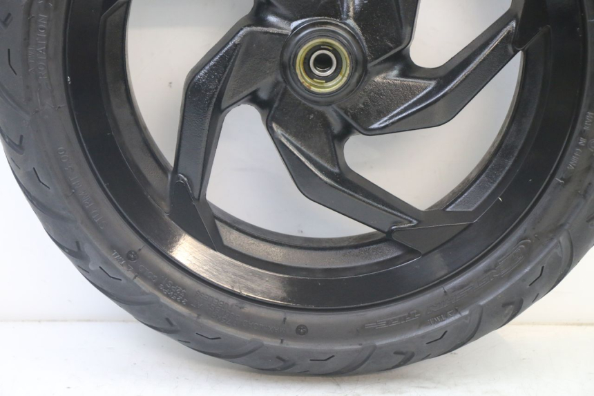 photo de LLANTA DELANTERA Y NEUMÁTICO SYM ORBIT III 3 4T 50 (2021 - 2025)