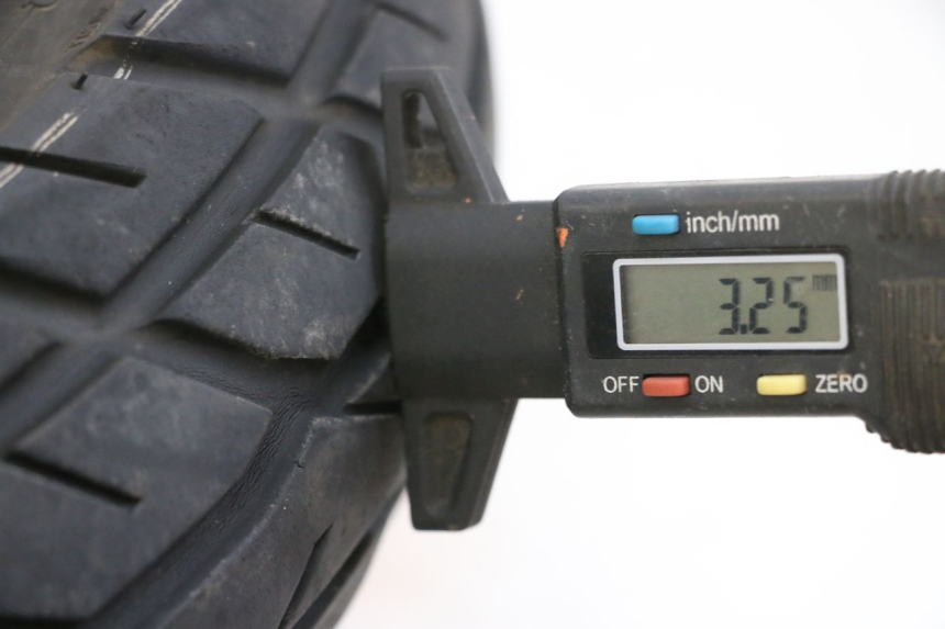 photo de LLANTA DELANTERA Y NEUMÁTICO SYM ORBIT III 3 4T 50 (2021 - 2025) - Detalle de la pieza