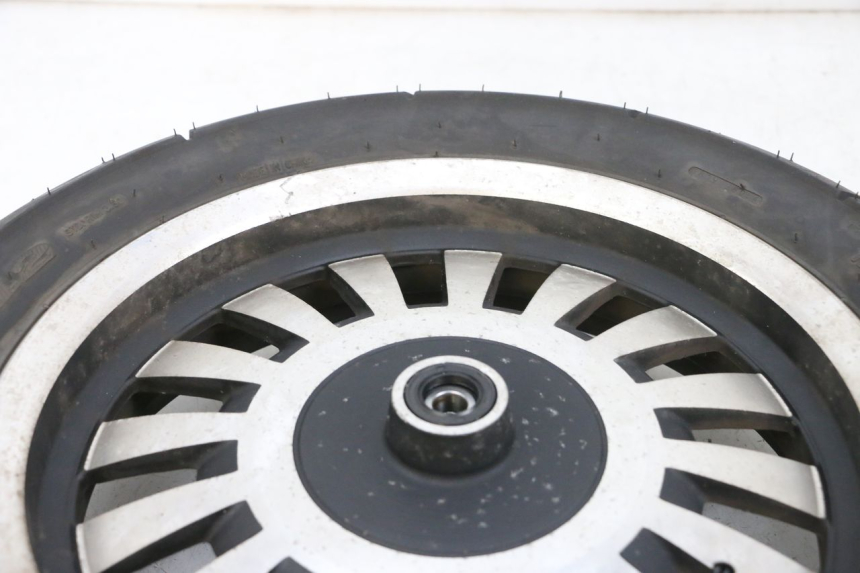 photo de LLANTA DELANTERA Y NEUMÁTICO EFUN PUSA 1 - Recambio usado revisado