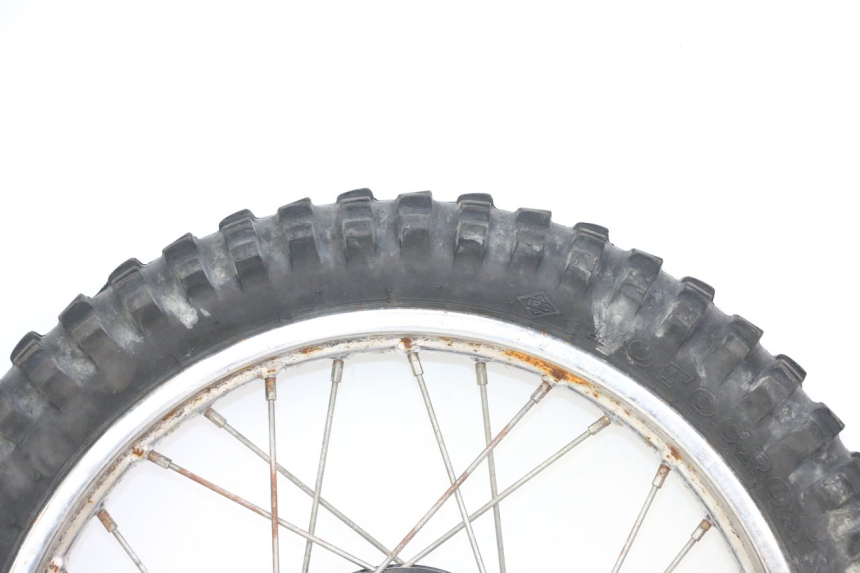photo de LLANTA DELANTERA Y NEUMÁTICO YAMAHA PW 80 (1983 - 2014)