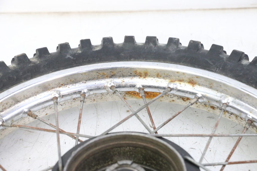 photo de LLANTA DELANTERA Y NEUMÁTICO YAMAHA PW 80 (1983 - 2014)