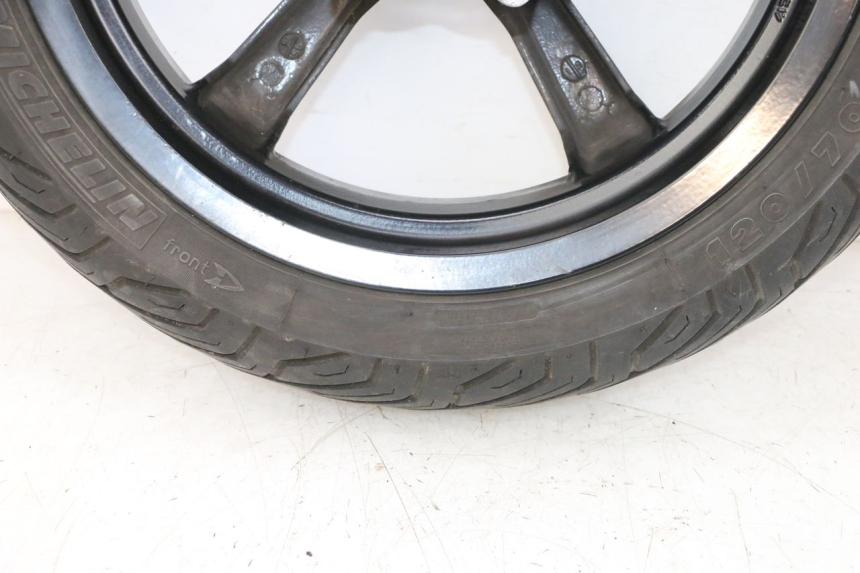 photo de LLANTA DELANTERA Y NEUMÁTICO PEUGEOT SATELIS 125 (2013 - 2018) - Marcados y referencias originales