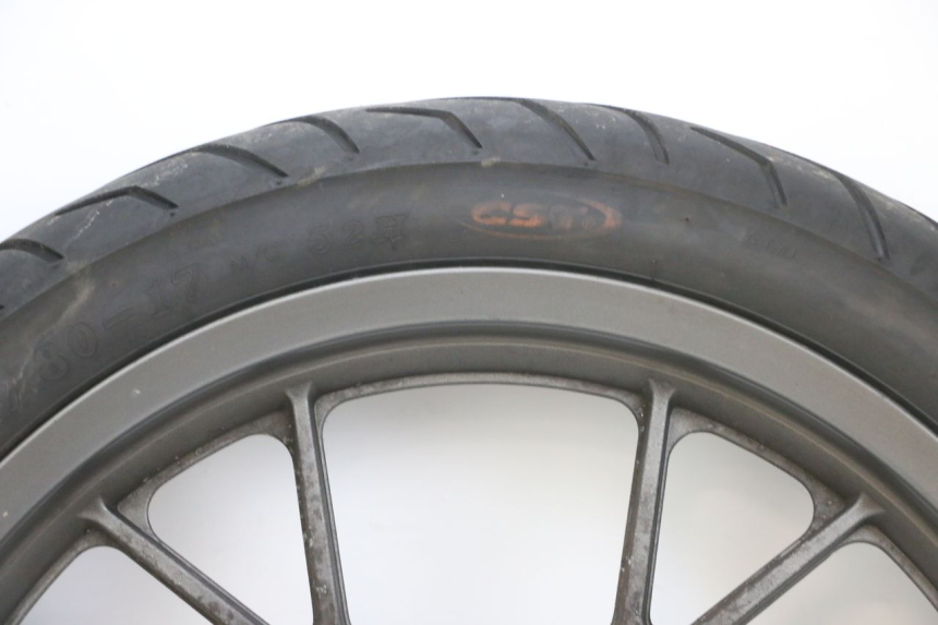 photo de LLANTA DELANTERA Y NEUMÁTICO KSR TR SM 50 (2015 - 2018) - Primer plano de alta resolución