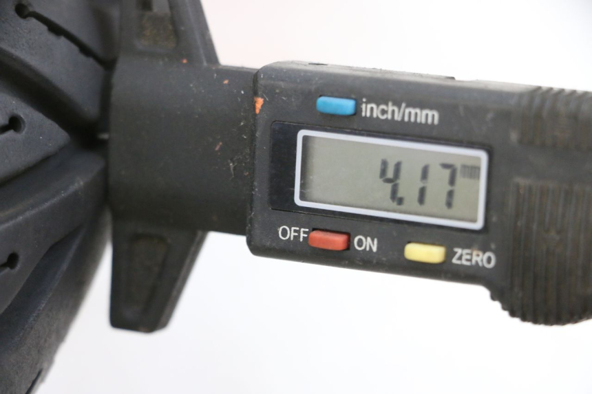 photo de LLANTA DELANTERA Y NEUMÁTICO PEUGEOT TWEET PRO EFI 4T 50 (2021 - 2022)