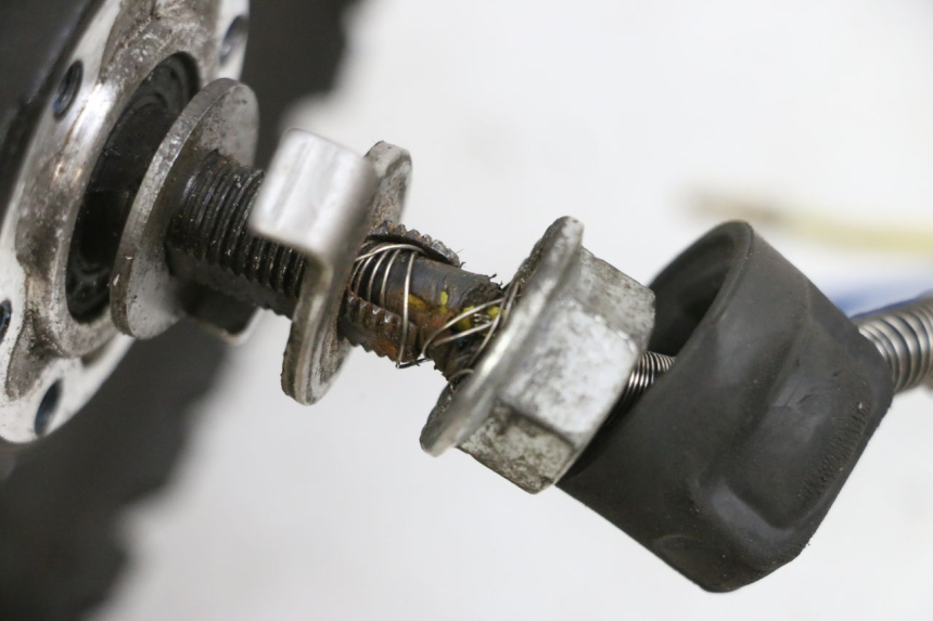 photo de RINCON DELANTERO Y NEUMÁTICO DUALTRON VICTOR LIMITED 1