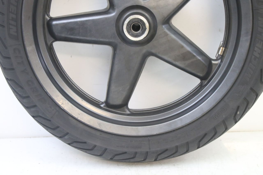 photo de LLANTA DELANTERA Y NEUMÁTICO YAMAHA X-MAX XMAX 125 (2010 - 2014)