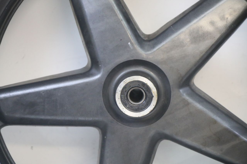 photo de LLANTA DELANTERA Y NEUMÁTICO YAMAHA X-MAX XMAX 125 (2010 - 2014)