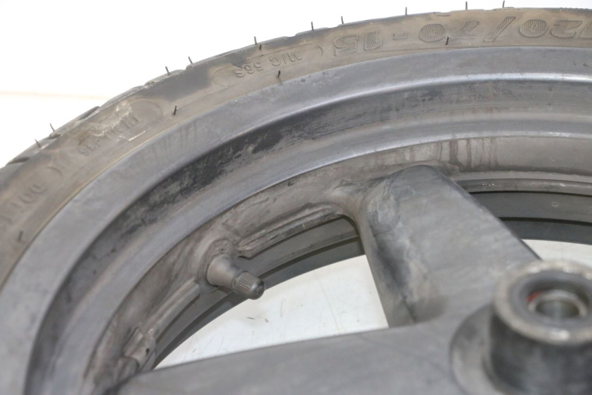 photo de LLANTA DELANTERA Y NEUMÁTICO YAMAHA X-MAX XMAX 125 (2010 - 2014)