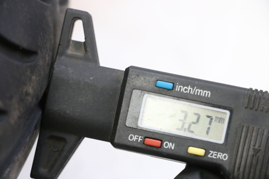 photo de LLANTA DELANTERA Y NEUMÁTICO KYMCO XCITING 500 (2007 - 2010)