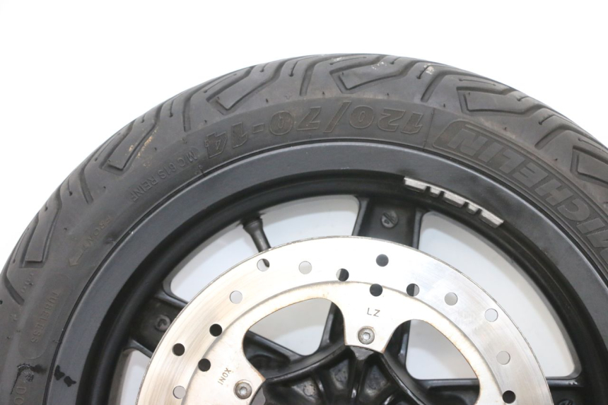 photo de LLANTA DELANTERA Y NEUMÁTICO PIAGGIO XEVO - X EVO 125 (2007 - 2016) - Zoom sobre los componentes