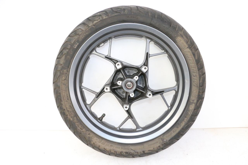 photo de LLANTA DELANTERA Y NEUMÁTICO YAMAHA XMAX X-MAX 125 (2021 - 2025)