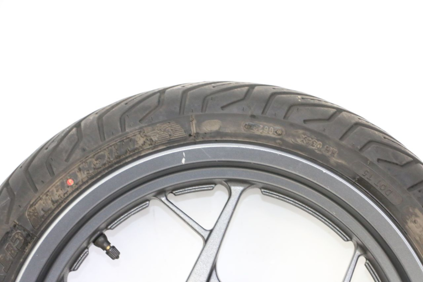 photo de LLANTA DELANTERA Y NEUMÁTICO YAMAHA XMAX X-MAX 125 (2021 - 2025)