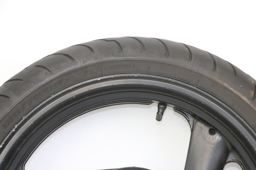 photo de LLANTA DELANTERA Y NEUMÁTICO YAMAHA FZS FAZER 600 (2001 - 2003)