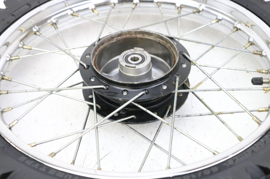 photo de LLANTA DELANTERA Y NEUMÁTICO YAMAHA PW 80 (1983 - 2014)