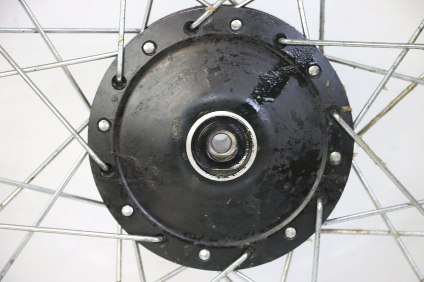photo de LLANTA DELANTERA Y NEUMÁTICO YAMAHA PW 80 (1983 - 2014)