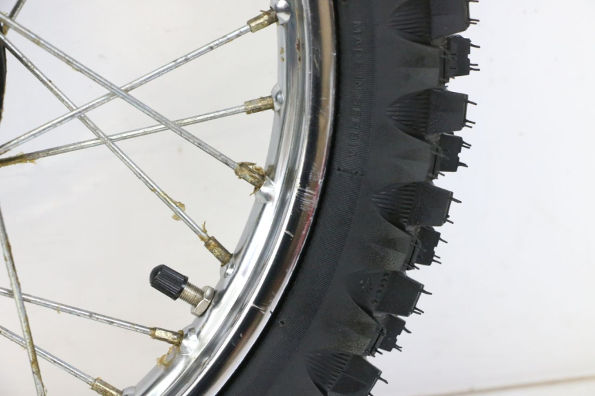 photo de LLANTA DELANTERA Y NEUMÁTICO YAMAHA PW 80 (1983 - 2014)