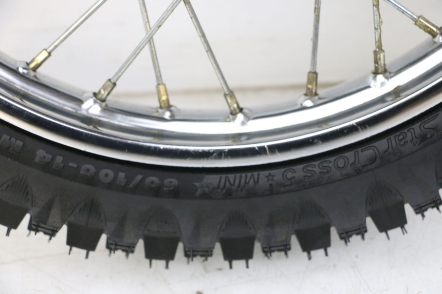 photo de LLANTA DELANTERA Y NEUMÁTICO YAMAHA PW 80 (1983 - 2014)