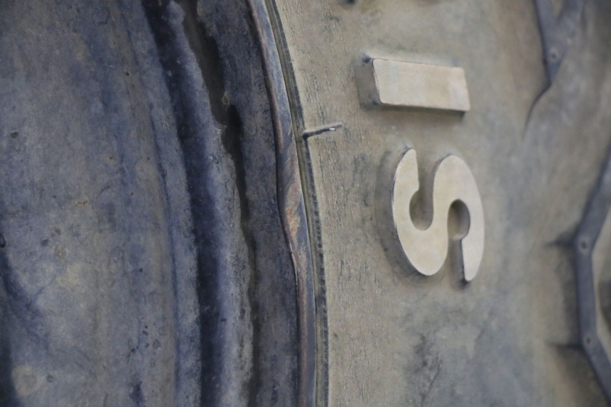 photo de LLANTA DELANTERA Y NEUMÁTICO YAMAHA YFM GRIZZLY 550 (2008 - 2015)