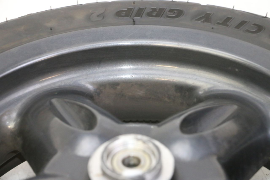 photo de LLANTA DELANTERA Y NEUMÁTICO YAMAHA YP MAJESTY 125 (2007 - 2010)