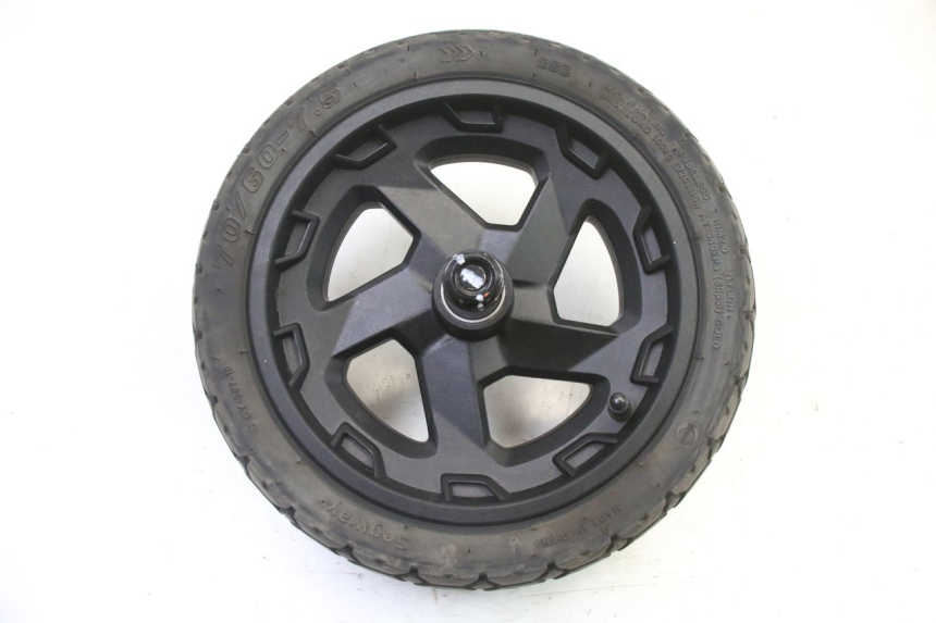 photo de LLANTA DELANTERA Y NEUMÁTICO SEGWAY NINEBOT ZT3 PRO 1