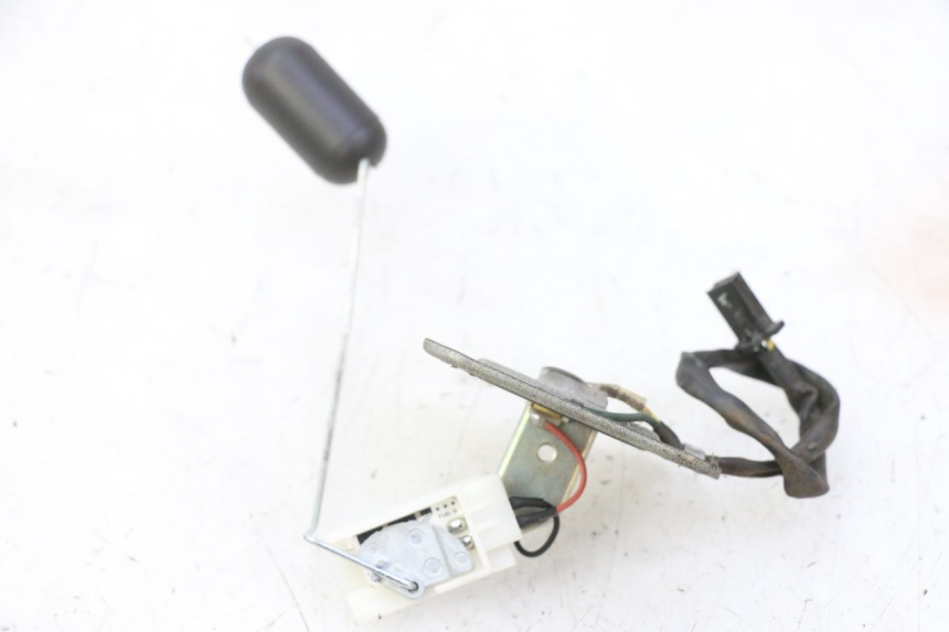 photo de DEPOSITO NIVEL HONDA CBF 125 (2009 - 2015)