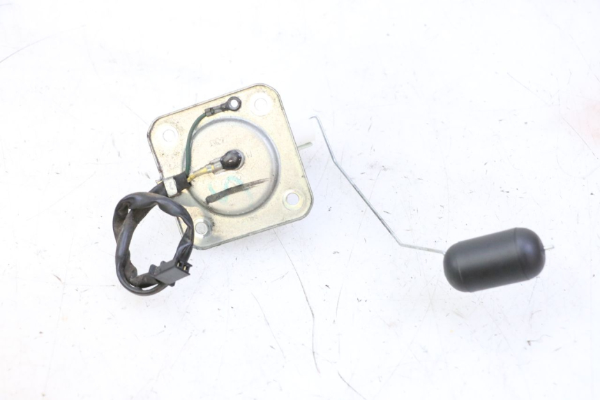 photo de DEPOSITO NIVEL HONDA CBF 125 (2009 - 2015)