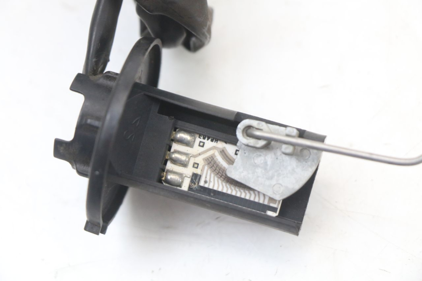 photo de INDICADOR DE NIVEL DE COMBUSTIBLE HONDA FES PANTHEON 2T 125 (1998 - 2002)