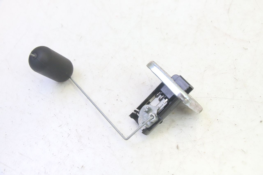 photo de INDICADOR DE NIVEL DE COMBUSTIBLE PIAGGIO FLY 4T 50 (2013 - 2017) - Otra perspectiva