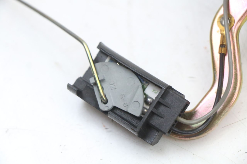 photo de INDICADOR DE NIVEL DE COMBUSTIBLE PEUGEOT KISBEE 4T 50 (2018 - 2022)