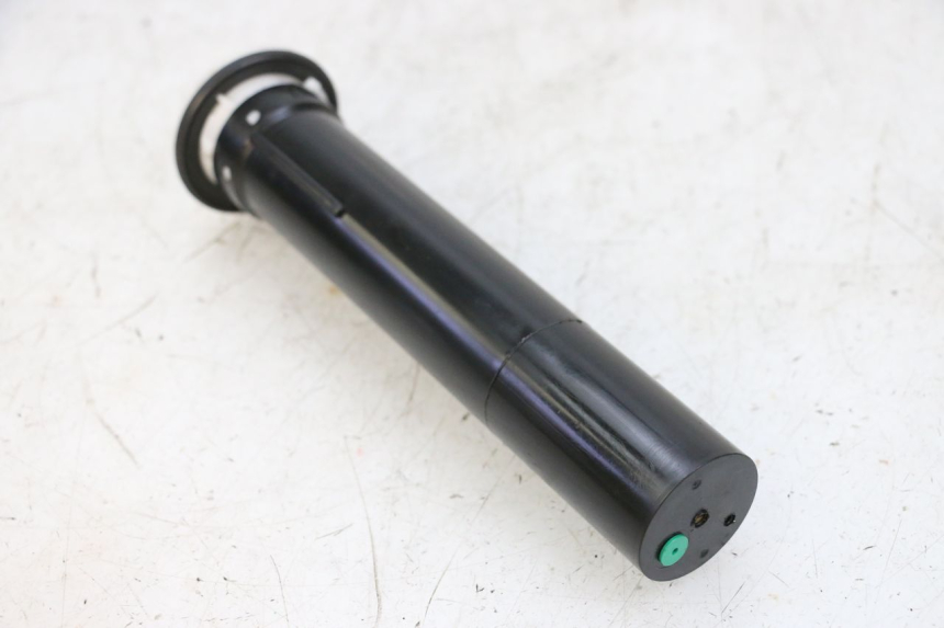 photo de DEPOSITO NIVEL PIAGGIO MP3 HPE 300 (2019 - 2026) - Detalle de la pieza