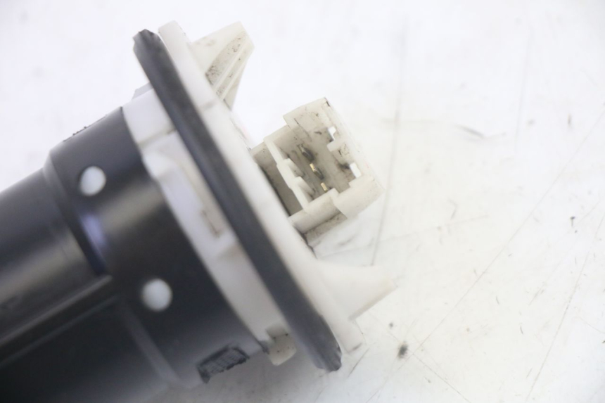 photo de INDICADOR DE NIVEL DE COMBUSTIBLE PIAGGIO MP3 LT 400 (2007 - 2012) - Detalle de la pieza