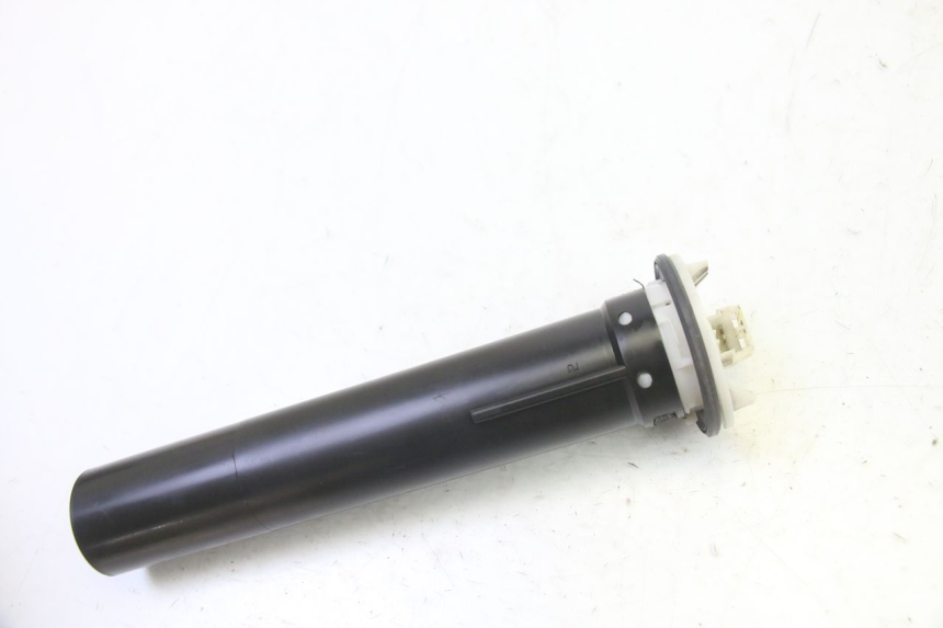 photo de DEPOSITO NIVEL PIAGGIO MP3 125 (2006 - 2014)