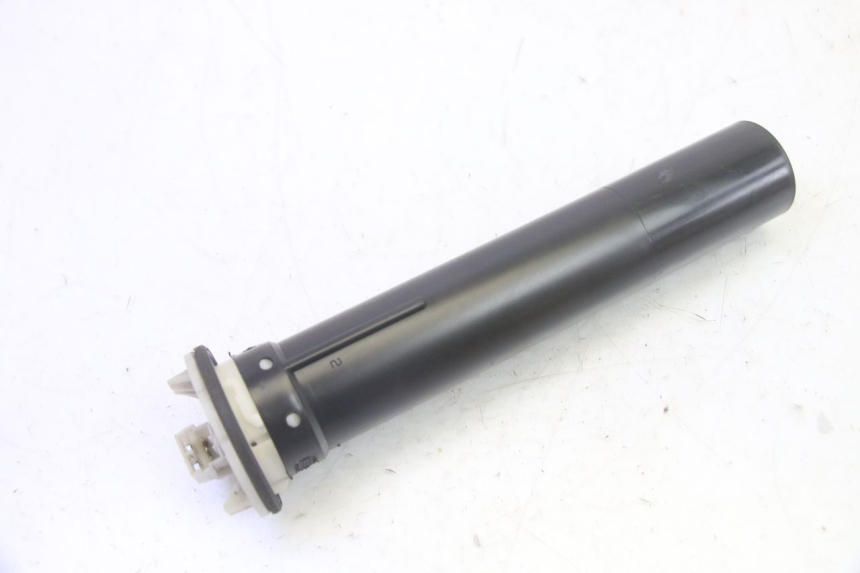 photo de DEPOSITO NIVEL PIAGGIO MP3 125 (2006 - 2014)