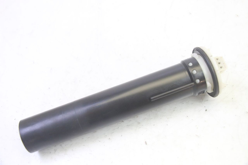 photo de INDICADOR DE NIVEL DE COMBUSTIBLE PIAGGIO MP3 RL 250 (2007 - 2010) - Zoom estado de uso