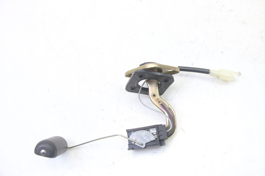 photo de DEPOSITO NIVEL PEUGEOT STREETZONE I 2T 50 (2018 - 2020)