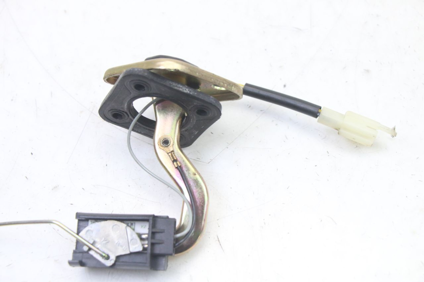 photo de DEPOSITO NIVEL PEUGEOT STREETZONE I 2T 50 (2018 - 2020)
