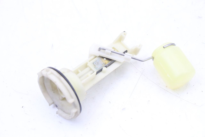photo de DEPOSITO NIVEL PEUGEOT TREKKER TKR 50 (2005 - 2014)