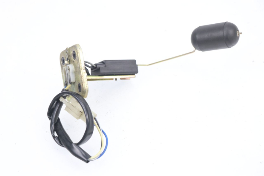 photo de DEPOSITO NIVEL RAZZO XENON 4T 50 (2008 - 2012)
