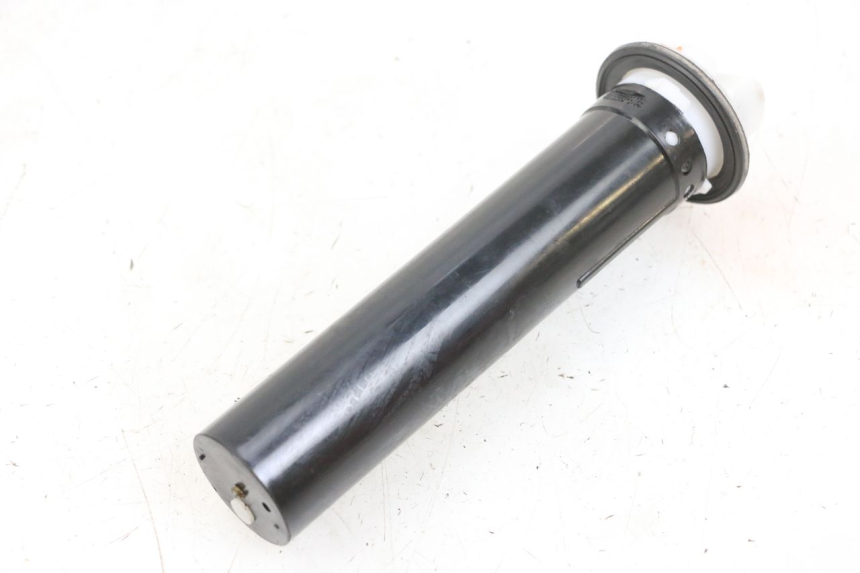 photo de DEPOSITO NIVEL PEUGEOT SPEEDFIGHT 4 4T EFI 50 (2021 - 2025) - Detalle de la pieza