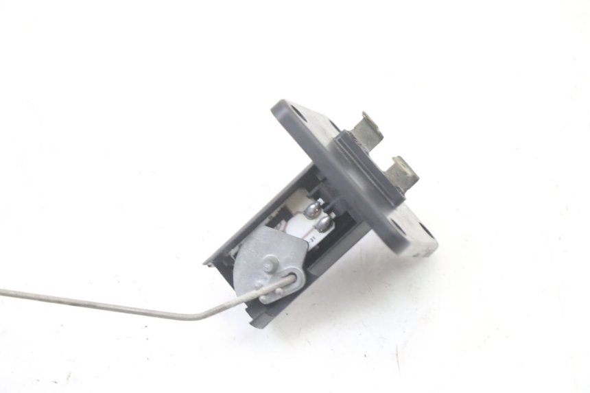 photo de INDICADOR DE NIVEL DE COMBUSTIBLE SUZUKI UH BURGMAN 125 (2002 - 2006)