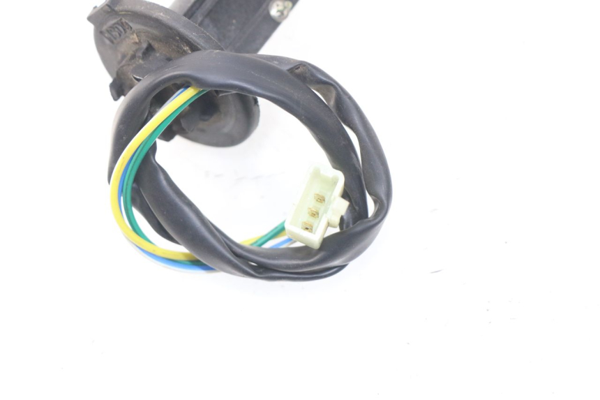 photo de DEPOSITO NIVEL VASTRO R-ONE 4T 50 (2014 - 2022)