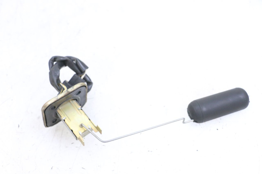 photo de DEPOSITO NIVEL KAWASAKI ZR 7 750 (1999 - 2001) - Primer plano técnico