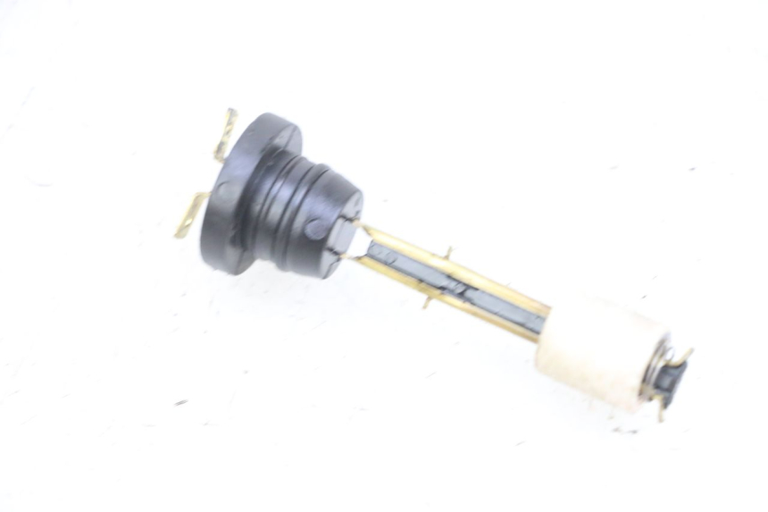 photo de INDICADOR DE NIVEL DE ACEITE YAMAHA BW'S EASY 50 (2013 - 2016) - Detalle de la pieza