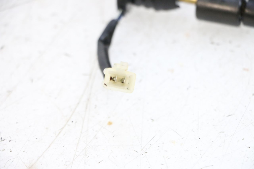 photo de INDICADOR DE NIVEL DE ACEITE PEUGEOT KISBEE 2T 50 (2010 - 2017) - Zoom estado de uso